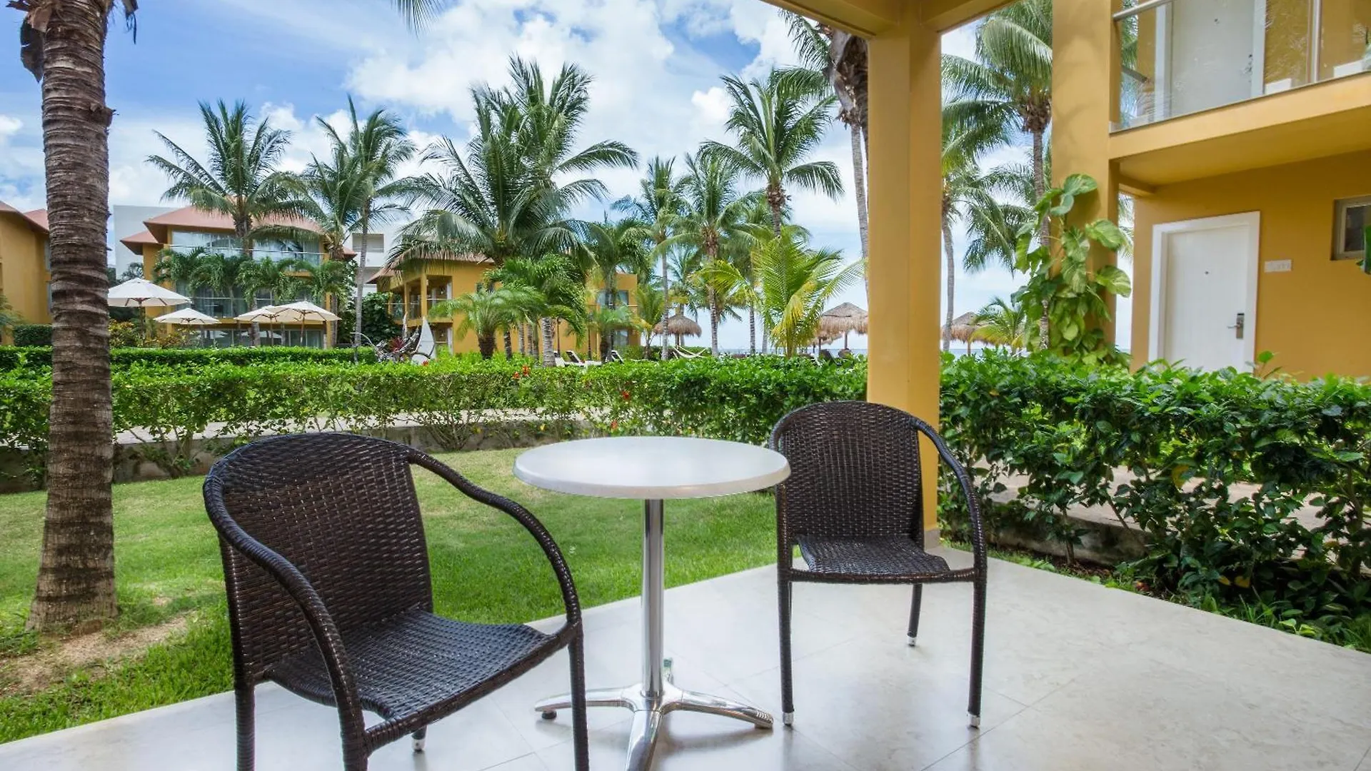 Secrets Aura Cozumel - Adults Only Hotel