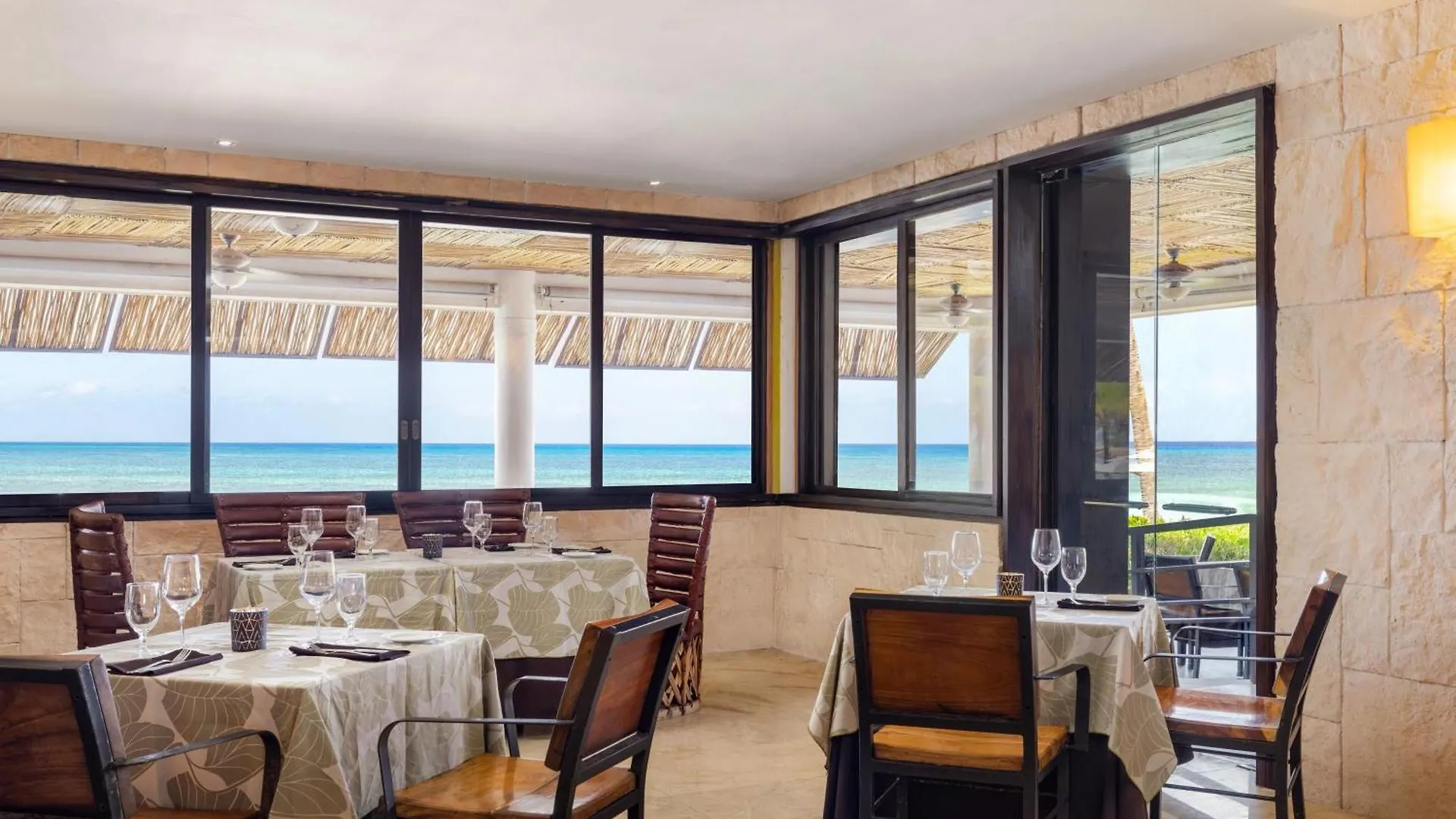 Resort Secrets Aura Cozumel - Adults Only Hotel