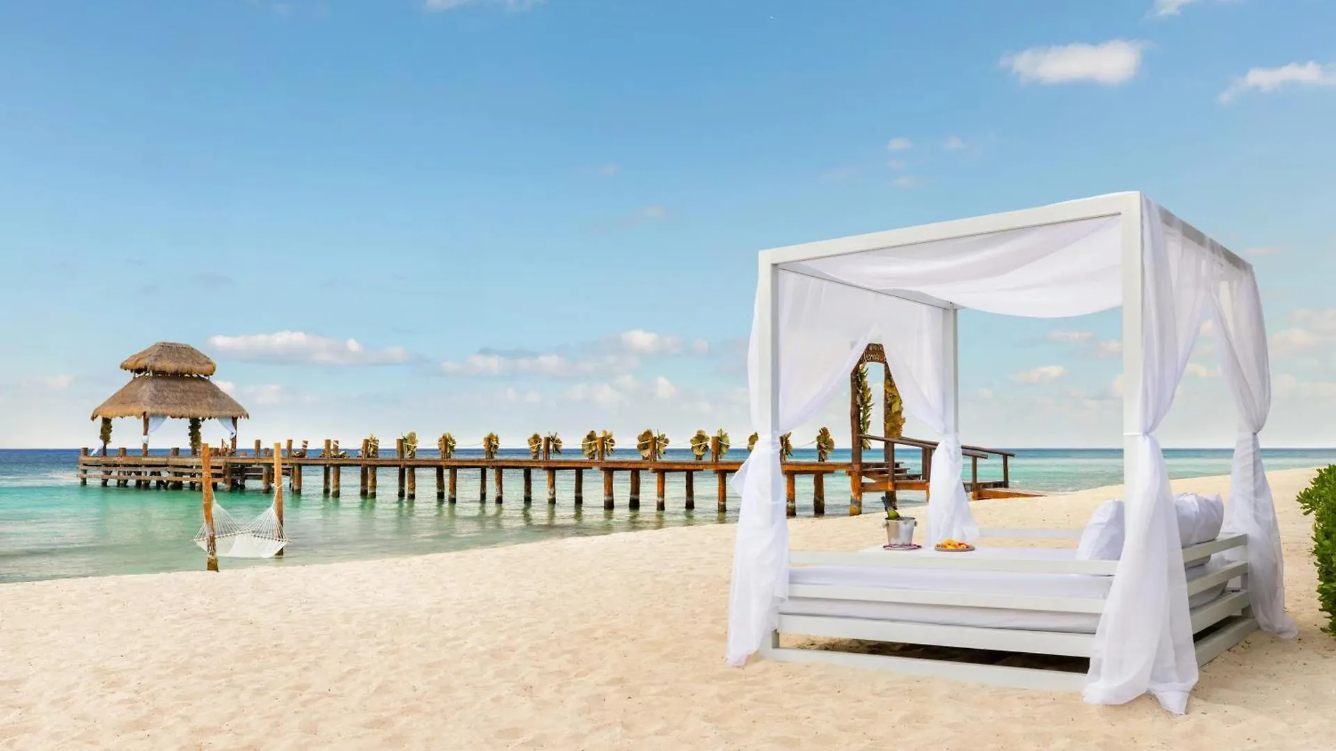 Secrets Aura Cozumel - Adults Only Hotel Resort